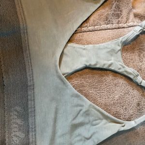 Lululemon bra. Like new